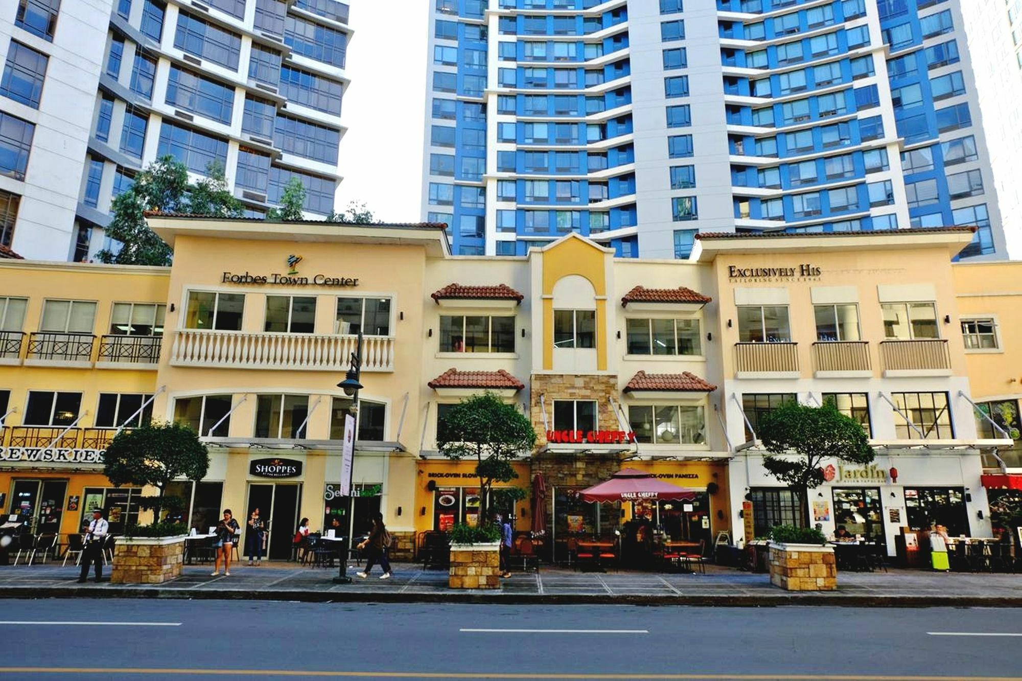 Bellagio Towers By Stays Ph Makati City Bagian luar foto
